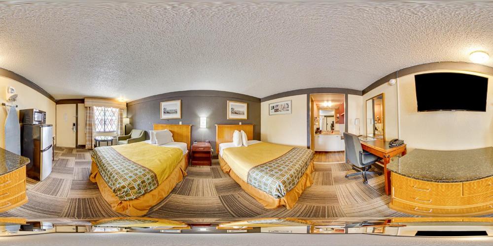 Double Room with Two Double Beds - Smoking interior